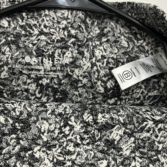 Athleta Leggings - Picture 2 of 3